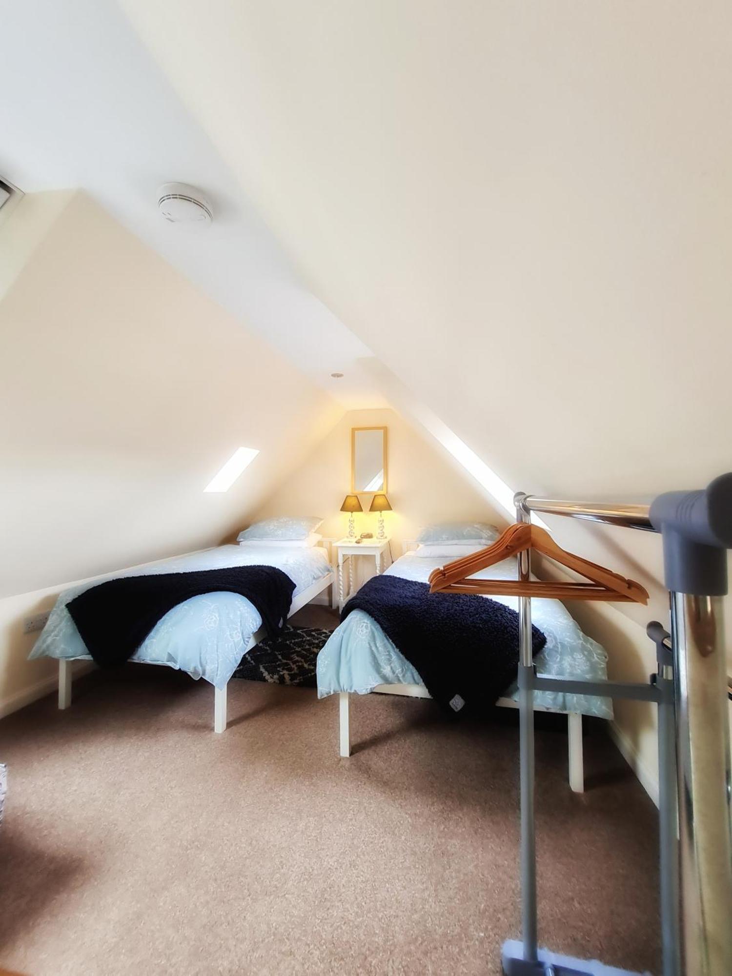 Hebridean Town House Apartment Сторноуей Стая снимка